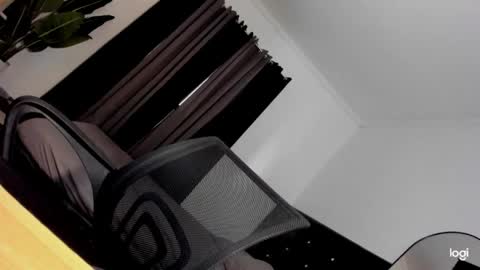 EVA online show from 04.11.26