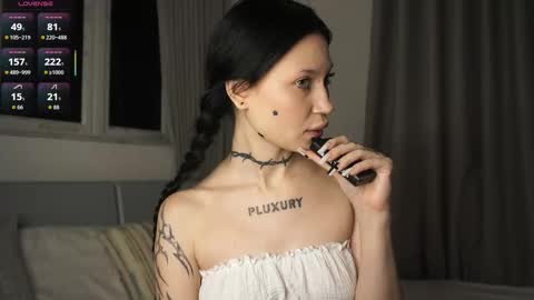 Eva online show from 10.14.25