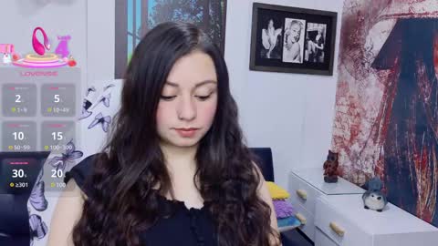 Snapshot of eva_rosell chatting on 06.05.26 Eva online show from 06.05.26