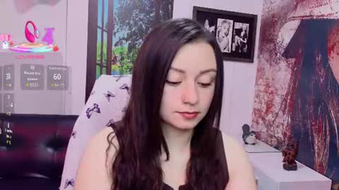 Snapshot of eva_rosell chatting on 06.18.26 Eva online show from 06.18.26