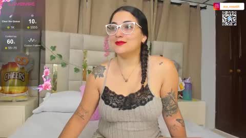 Eva  online show from 10.02.25