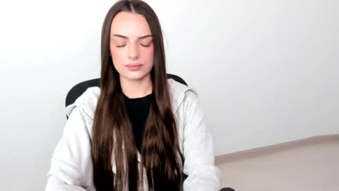 Eva online show from 01.21.25