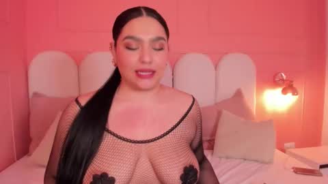 eva_saintt online show from 10.11.25