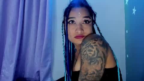 Snapshot of eva_sanderslee chatting on 12.15.24 Eva online show from 12.15.24