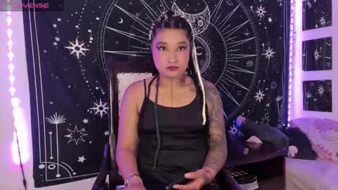 Snapshot of eva_sanderslee chatting on 09.24.25 Eva online show from 09.24.25