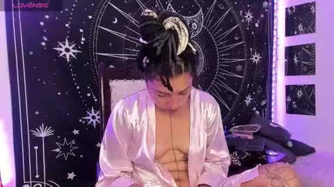 Snapshot of eva_sanderslee chatting on 10.02.25 Eva online show from 10.02.25