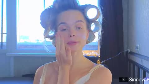Hi there i am Eva and i wish create a nice community with you so join my Ticket Show for more pleasure online show from 09.29.25