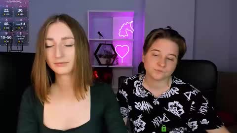 Snapshot of eva_smiith_ chatting on 10.03.25 Eva online show from 10.03.25