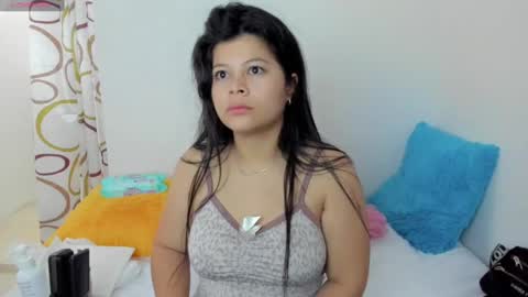 Estefania online show from 01.01.25