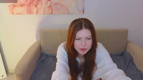 Hi Im Eva new here online show from 01.13.25