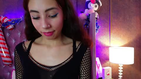 Snapshot of evaa_cloee chatting on 12.23.24 EVA CLOEE online show from 12.23.24
