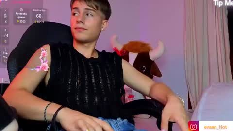 Snapshot of evaan_hot chatting on 07.09.26 EVAN online show from 07.09.26