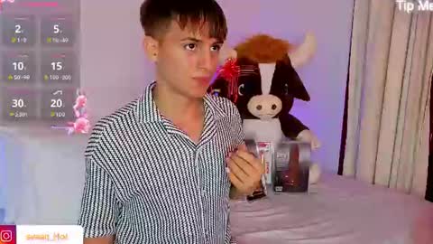 Snapshot of evaan_hot chatting on 07.15.26 EVAN online show from 07.15.26