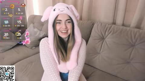 Snapshot of evablimey chatting on 11.13.25 Eva online show from 11.13.25