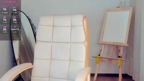 Snapshot of evacadooo chatting on 01.16.25 Eva online show from 01.16.25