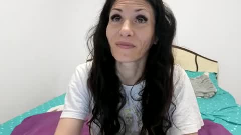 hornycrissyyourlove online show from 07.01.26