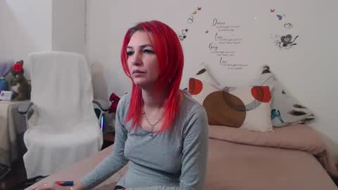 EvadesireONE online show from 12.06.24