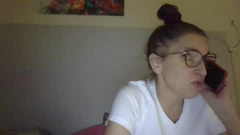 Snapshot of evaglad chatting on 10.02.25 evaglad online show from 10.02.25
