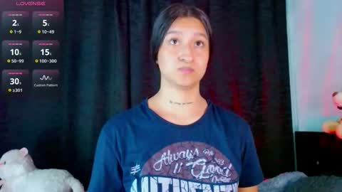 Evah Lee online show from 12.02.25