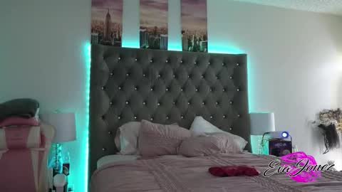 Eva online show from 01.17.26