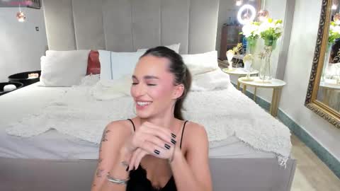 Eva K online show from 02.24.26