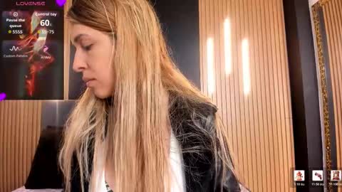 Snapshot of evaloviaa_ chatting on 02.24.26 Eva online show from 02.24.26