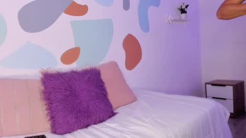  Eva Luna online show from 02.20.25