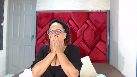Snapshot of evamills1 chatting on 03.05.25 Eva Mills online show from 03.05.25