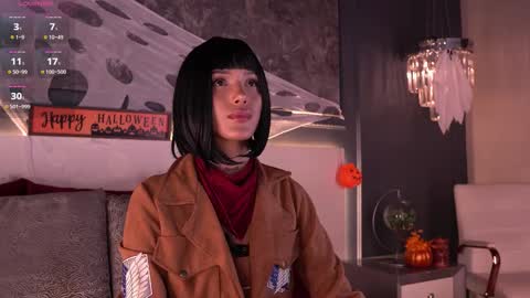 Eva Moretti online show from 10.31.25