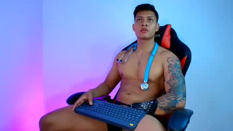 EVAN GREY online show from 03.11.25