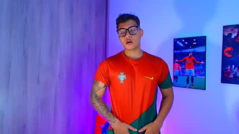 EVAN GREY online show from 10.16.25