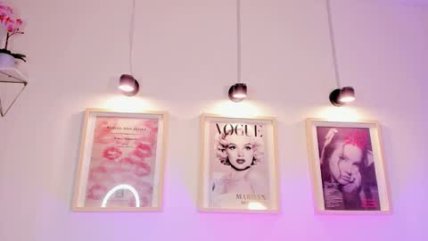 Snapshot of evan_voss chatting on 11.21.25 Evan voss help me get 200 likesindependent model online show from 11.21.25