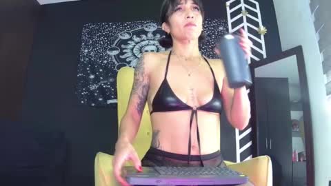  Eva online show from 12.22.25