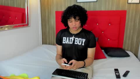 Evann  online show from 04.16.26