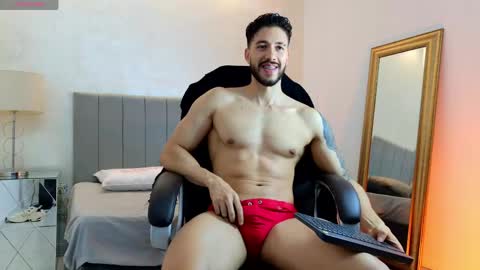 E V A N S online show from 04.17.26