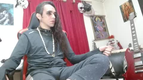 evans_xy online show from 04.22.26