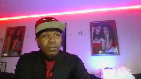 evanschris2048 online show from 02.28.25