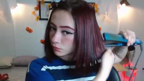 Evanssa lx online show from 10.18.25