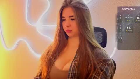 Snapshot of evapuff chatting on 11.13.25 evapuff online show from 11.13.25