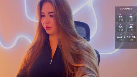 Snapshot of evapuff chatting on 11.23.25 evapuff online show from 11.23.25