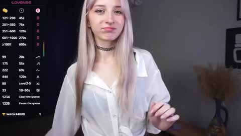 Eva online show from 09.25.25