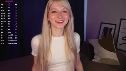 Eva online show from 09.26.25