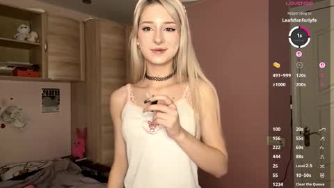 Eva online show from 11.05.25