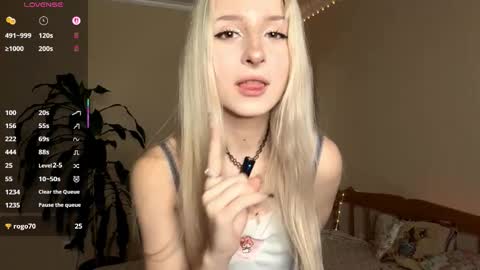 Eva online show from 11.22.25