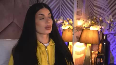 Snapshot of evarhea chatting on 02.02.26 EvaRhea online show from 02.02.26