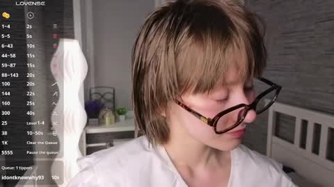 Eva online show from 04.10.26