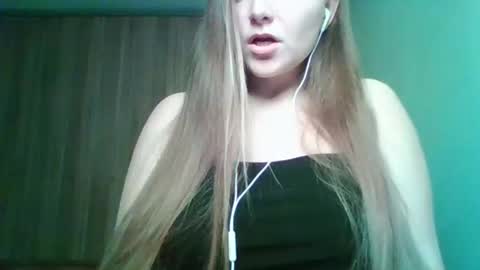 evasapples2026 online show from 02.27.26