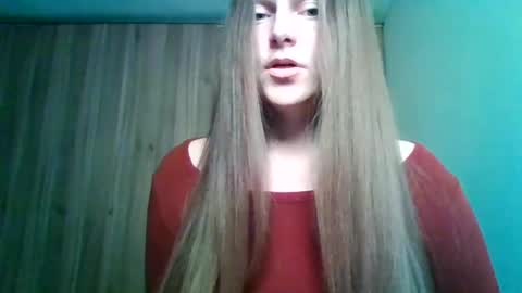 Snapshot of evasapples2026 chatting on 06.05.26 evasapples2026 online show from 06.05.26