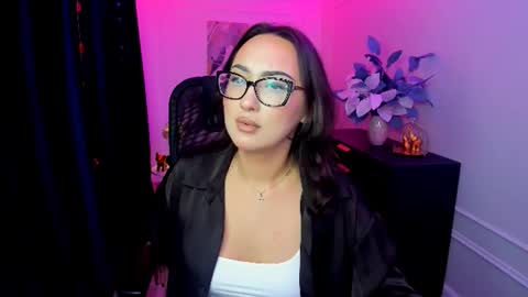 evasarazardje online show from 11.20.25