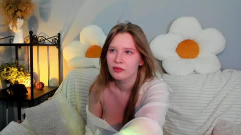 Snapshot of evastevs chatting on 02.01.25 Eva online show from 02.01.25